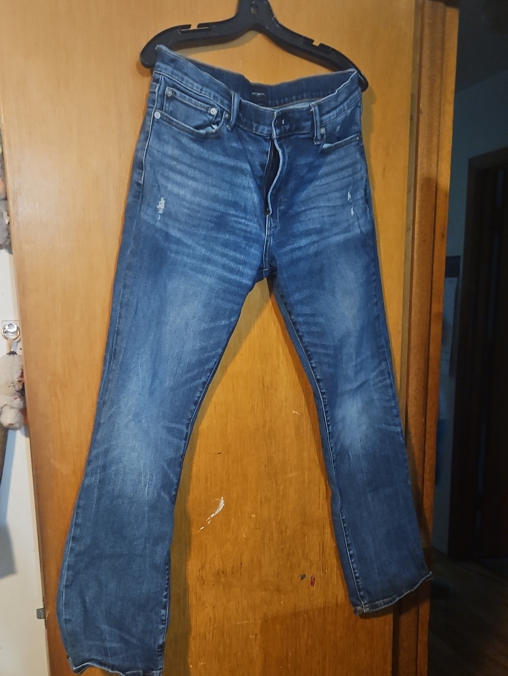 Lucky Brand Men's Blue Denim Jeans - Classic Slim Fit - Size 33x32